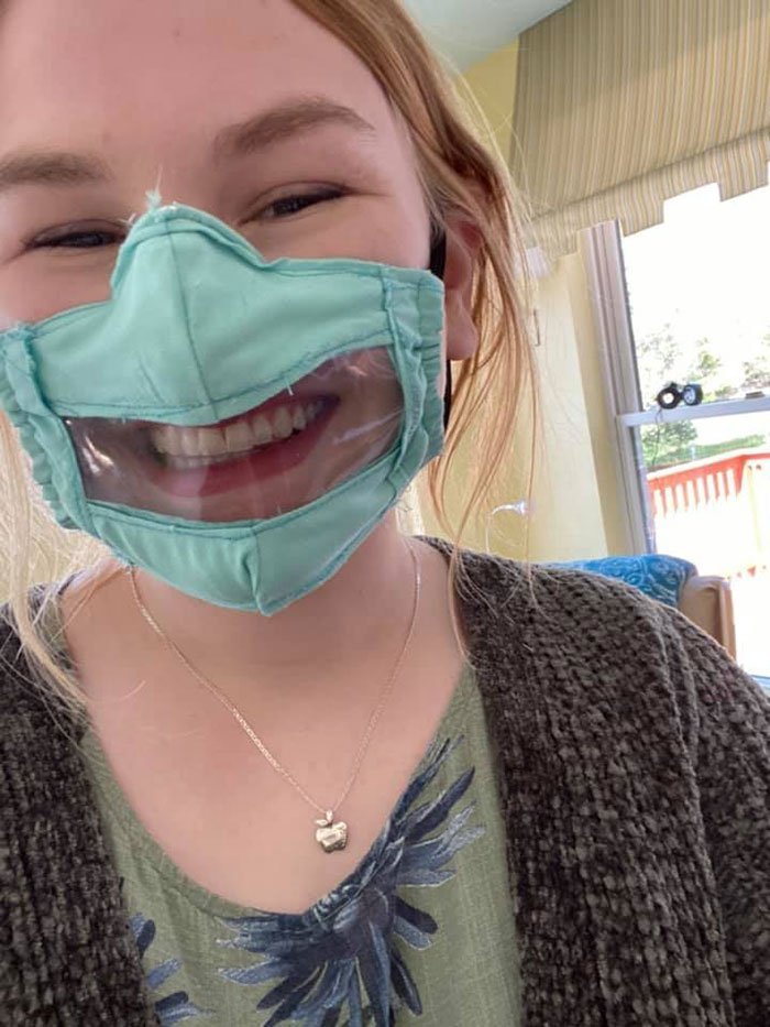 Face Masks For The Deaf And Hard Of Hearing